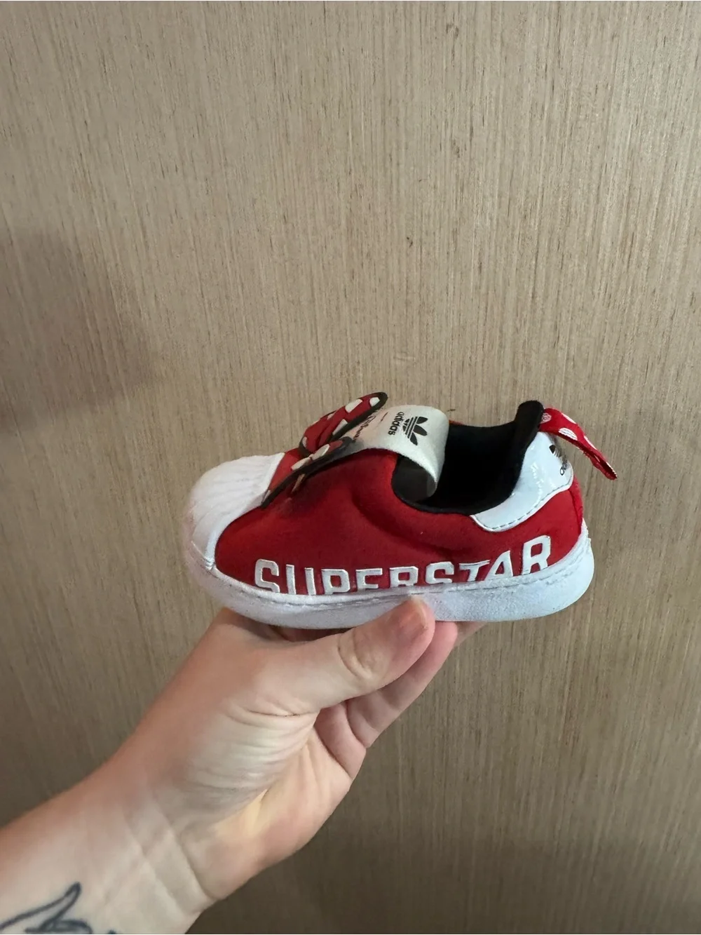 Infant adidas Superstar Red and White Minnie Mouse Bow Sneakers Size 6C